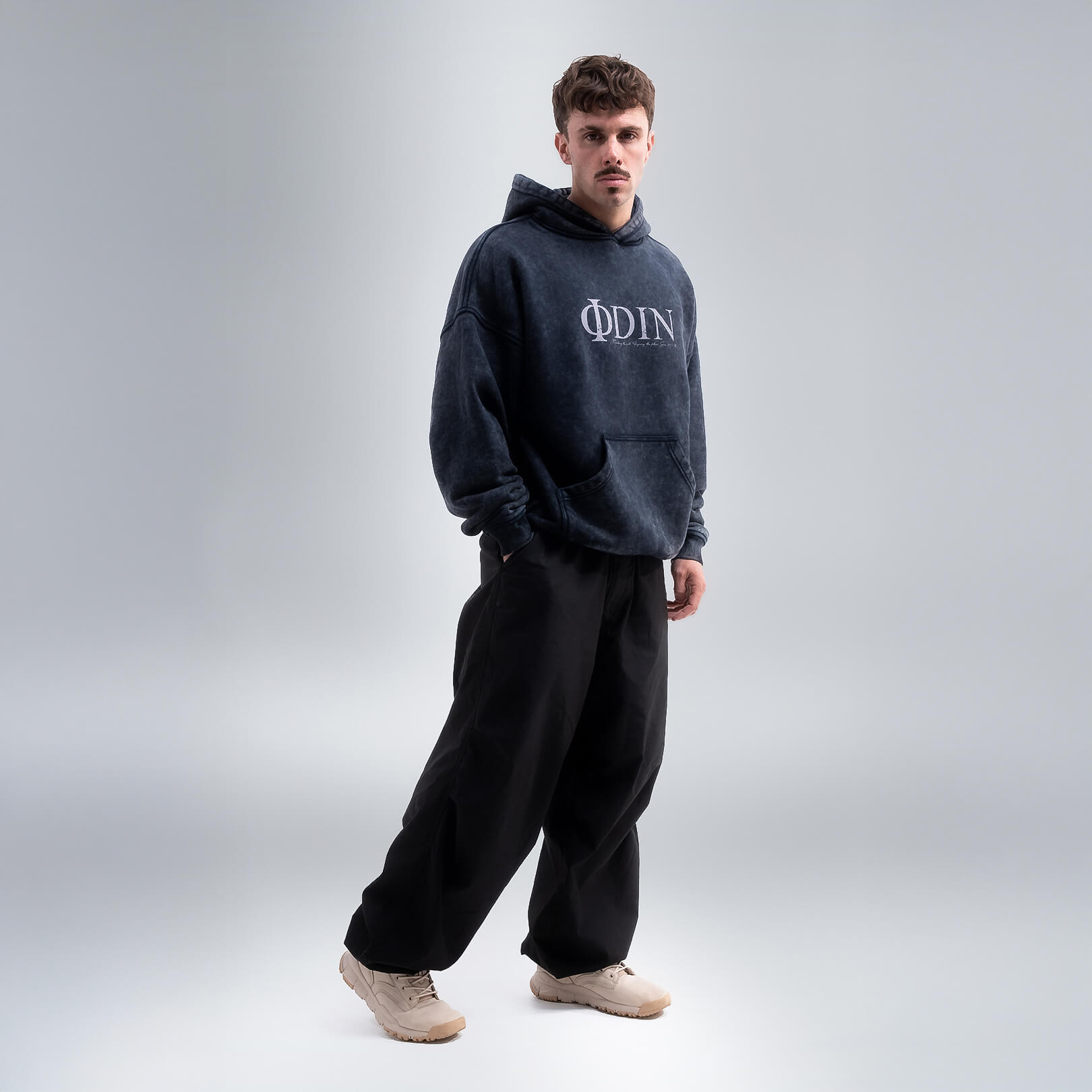 REMEMBRANCE HOODIE - Coal Dust